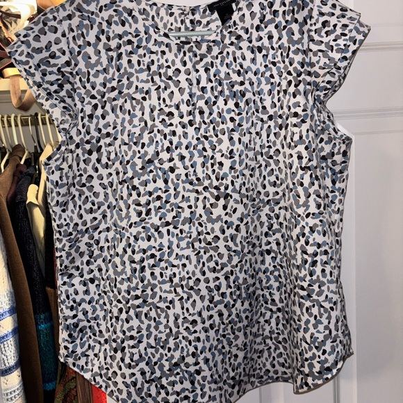 Women's Blue Leopard Print Top - Picture 1 of 2